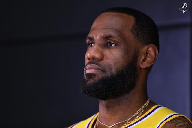 意甲-迪马利亚传射 弗拉霍维奇双响 尤文3-0大捷
